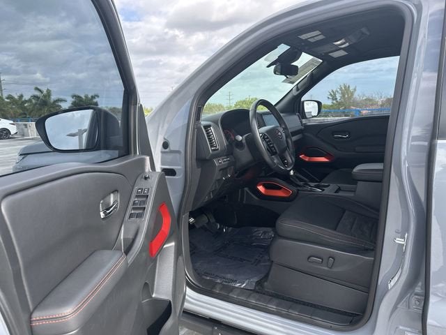 2024 Nissan Frontier PRO-X