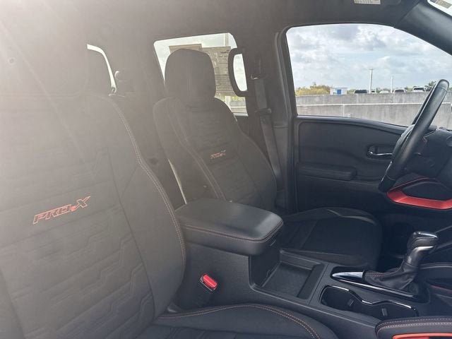 2024 Nissan Frontier PRO-X