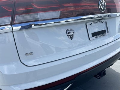 2024 Volkswagen Atlas Cross Sport 2.0T SE w/Technology