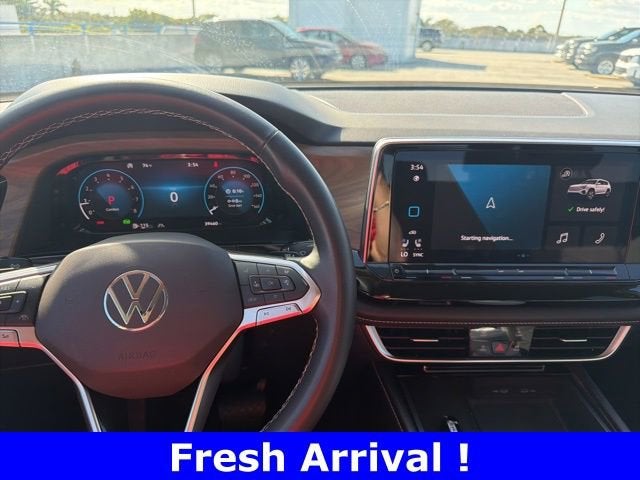 2024 Volkswagen Atlas 2.0T SE w/Technology
