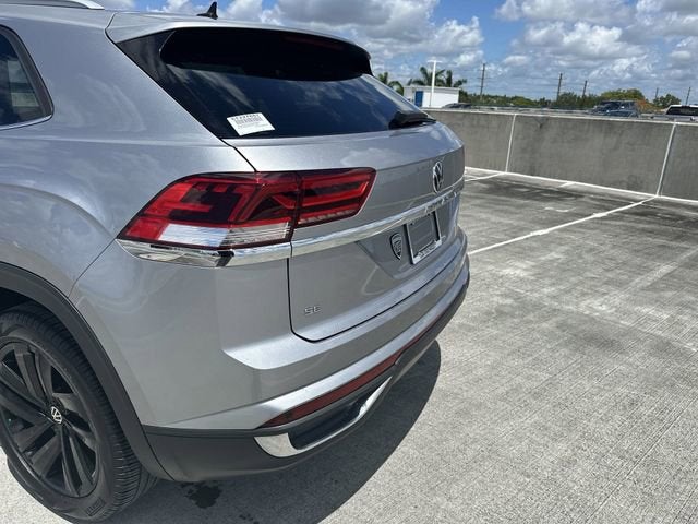 2022 Volkswagen Atlas Cross Sport 2.0T SE w/Technology