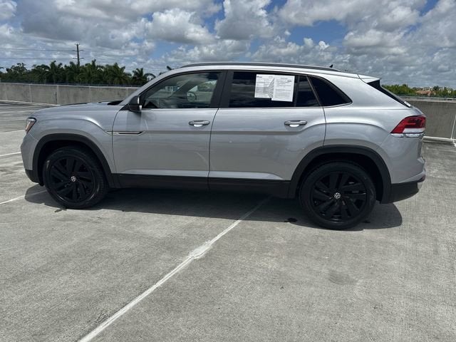 2022 Volkswagen Atlas Cross Sport 2.0T SE w/Technology