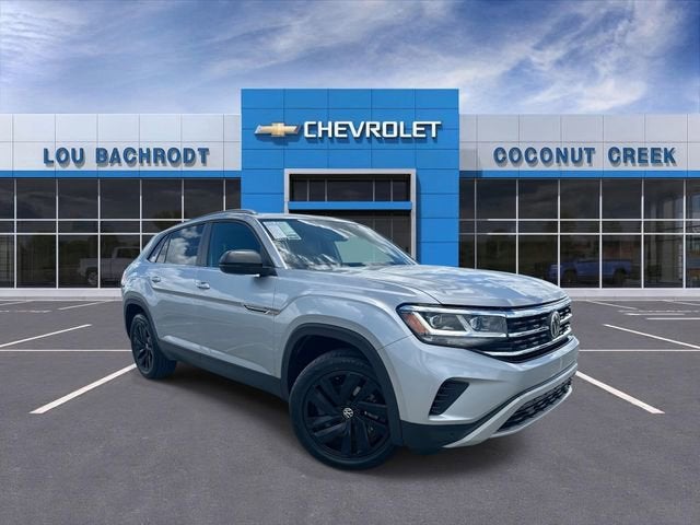 2022 Volkswagen Atlas Cross Sport 2.0T SE w/Technology