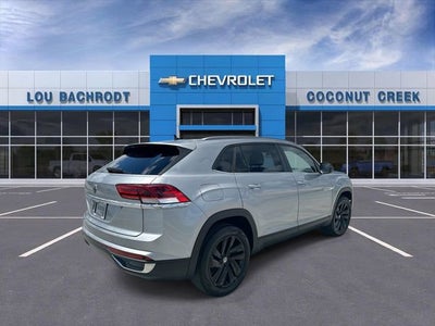 2022 Volkswagen Atlas Cross Sport 2.0T SE w/Technology