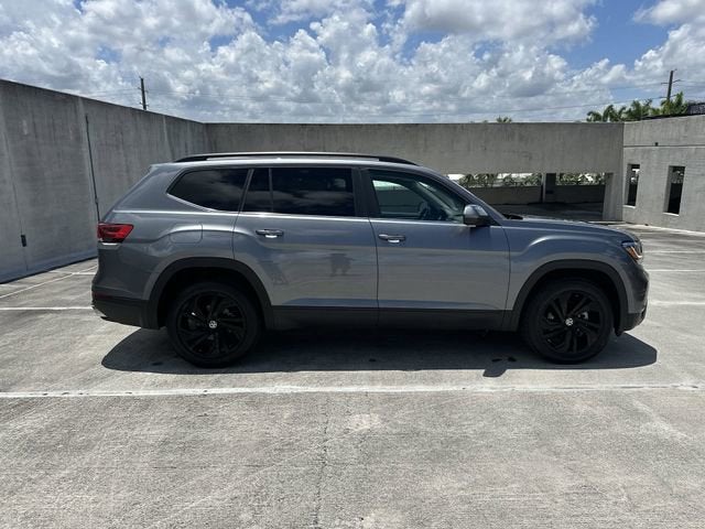 2022 Volkswagen Atlas 2.0T SE w/Technology