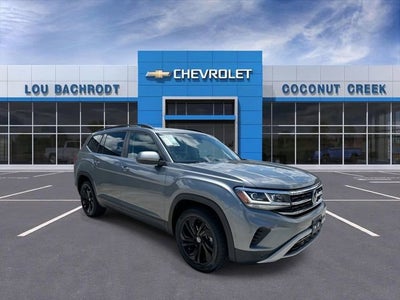 2022 Volkswagen Atlas 2.0T SE w/Technology