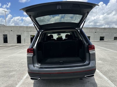 2022 Volkswagen Atlas 2.0T SE w/Technology