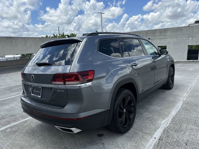 2022 Volkswagen Atlas 2.0T SE w/Technology