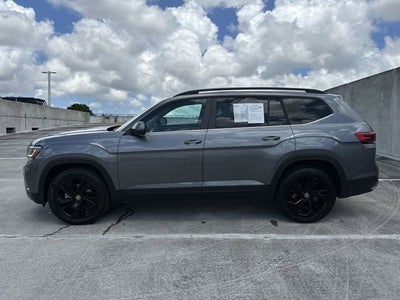 2022 Volkswagen Atlas 2.0T SE w/Technology