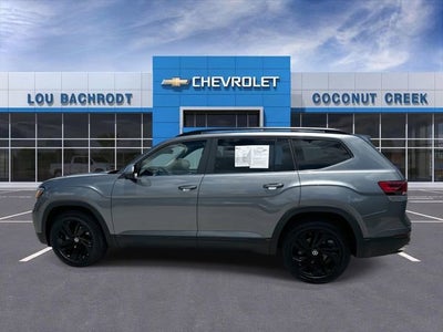 2022 Volkswagen Atlas 2.0T SE w/Technology