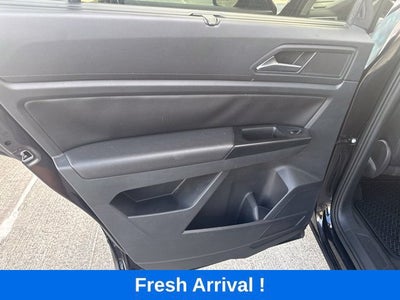 2021 Volkswagen Atlas 3.6L V6 SE w/Technology R-Line