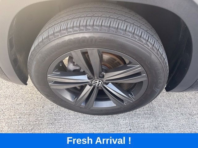 2021 Volkswagen Atlas 3.6L V6 SE w/Technology R-Line