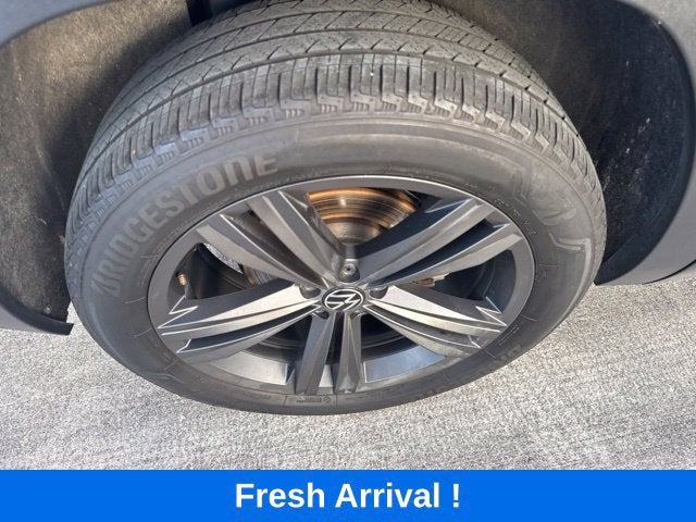 2021 Volkswagen Atlas 3.6L V6 SE w/Technology R-Line