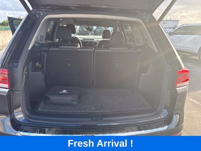 2021 Volkswagen Atlas 3.6L V6 SE w/Technology R-Line