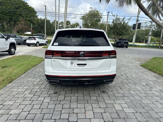 2024 Volkswagen Atlas 2.0T SE w/Technology