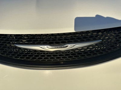 2021 Chrysler Voyager L