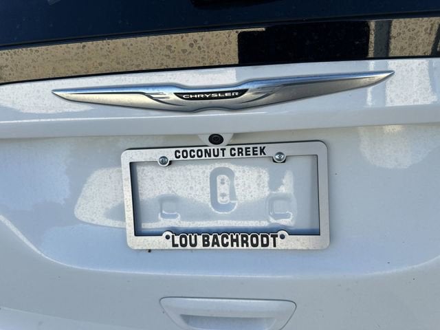 2021 Chrysler Voyager L