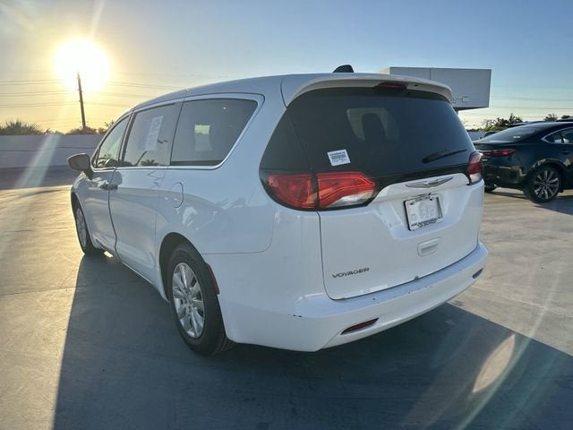 2021 Chrysler Voyager L
