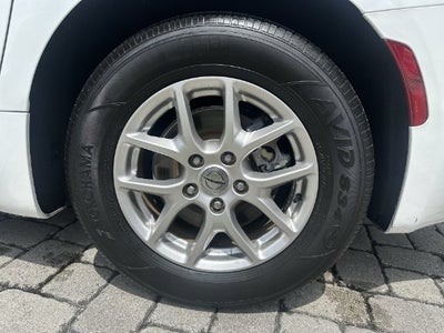 2024 Chrysler Pacifica Touring