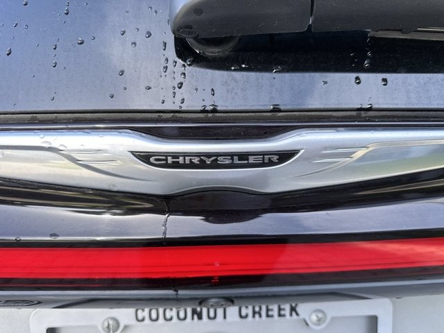 2024 Chrysler Pacifica Touring
