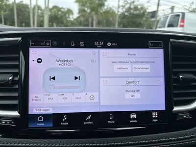 2024 Chrysler Pacifica Touring