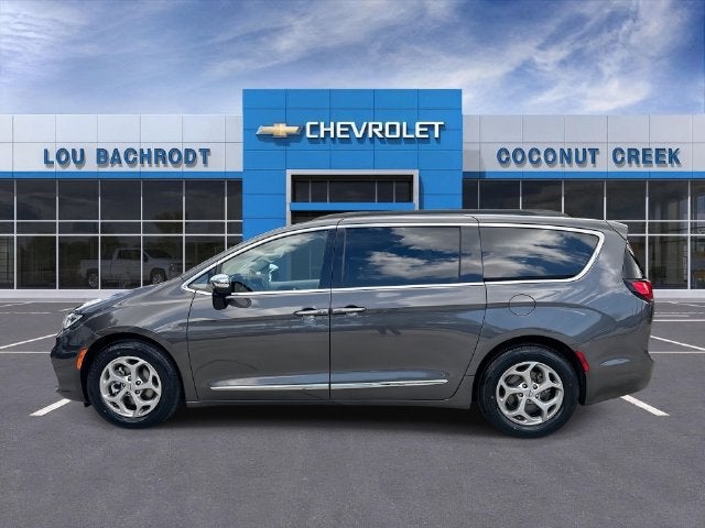 2023 Chrysler Pacifica Limited