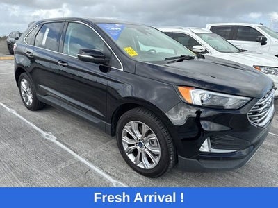 2022 Ford Edge Titanium