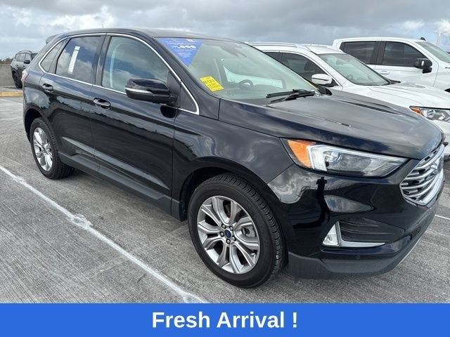 2022 Ford Edge Titanium