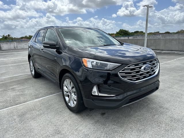 2024 Ford Edge Titanium