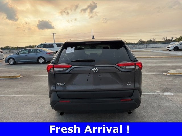 2025 Toyota RAV4 LE