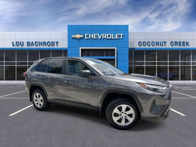 2024 Toyota RAV4 LE