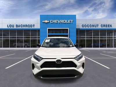 2024 Toyota RAV4 LE