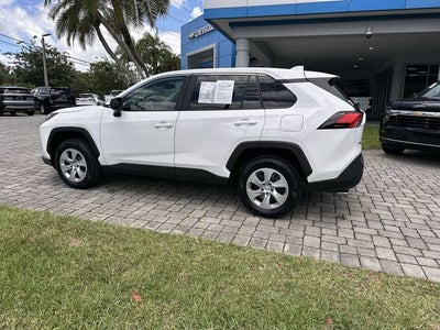 2024 Toyota RAV4 LE