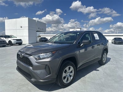 2022 Toyota RAV4 LE