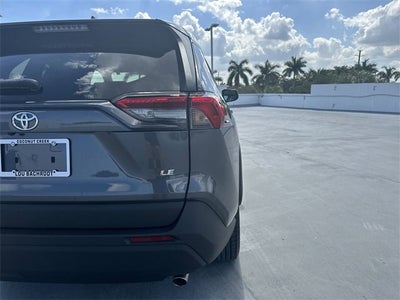 2022 Toyota RAV4 LE