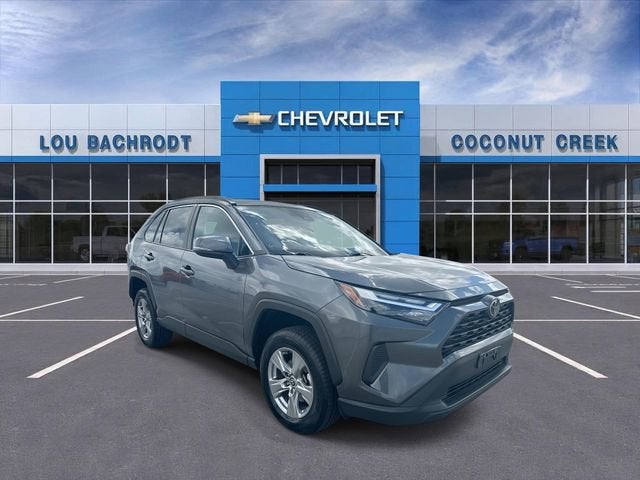 2024 Toyota RAV4 XLE