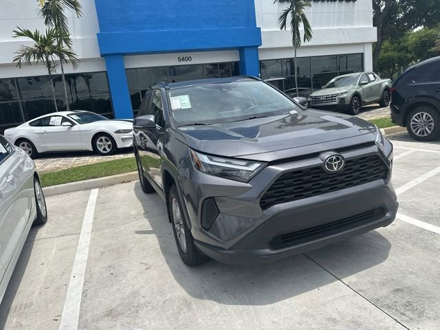 2024 Toyota RAV4 XLE