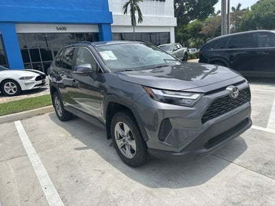 2024 Toyota RAV4 XLE