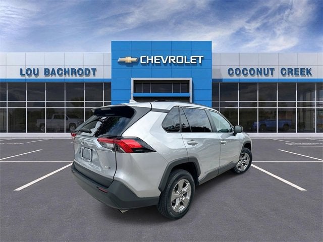 2024 Toyota RAV4 XLE