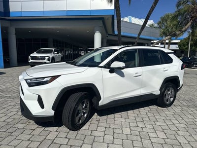 2024 Toyota RAV4 XLE