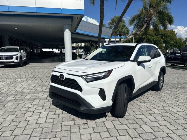 2024 Toyota RAV4 XLE