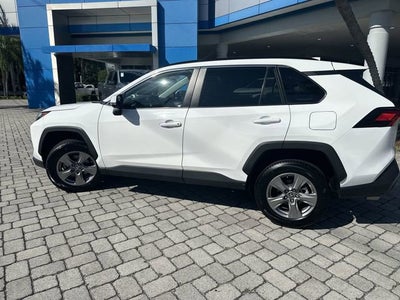 2024 Toyota RAV4 XLE
