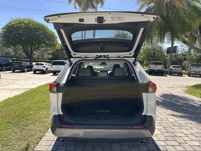 2021 Toyota RAV4 Limited