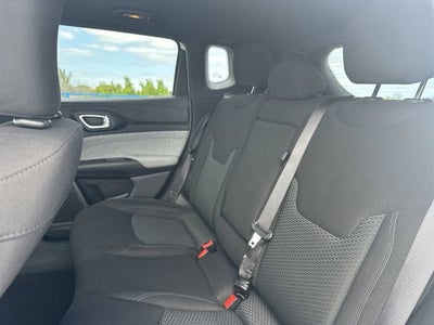 2023 Jeep Compass Sport