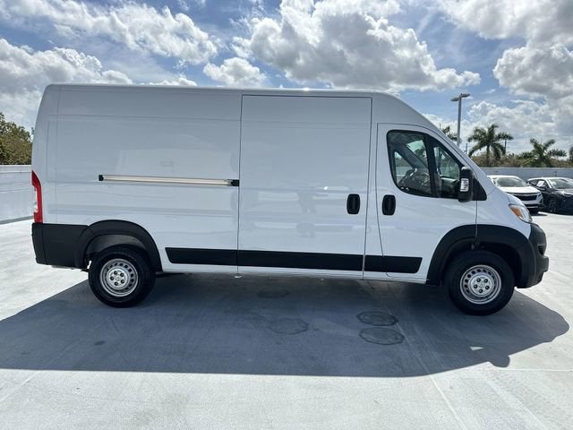 2025 RAM ProMaster Cargo Van Tradesman