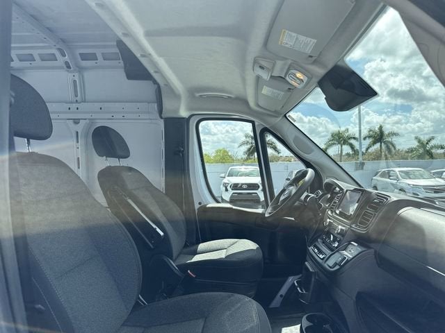 2025 RAM ProMaster Cargo Van Tradesman