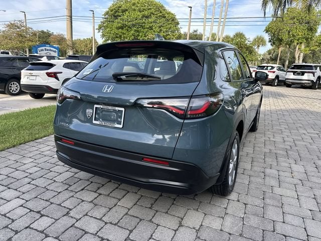 2024 Honda HR-V LX
