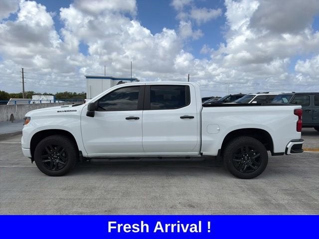 2025 Chevrolet Silverado 1500 Custom