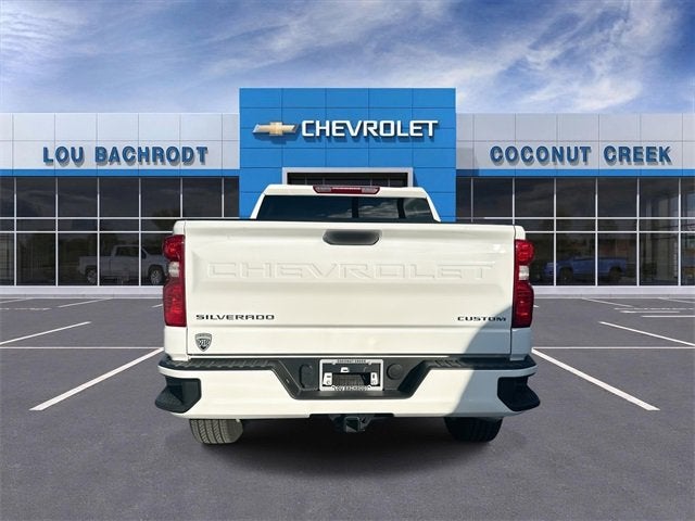 2025 Chevrolet Silverado 1500 Custom