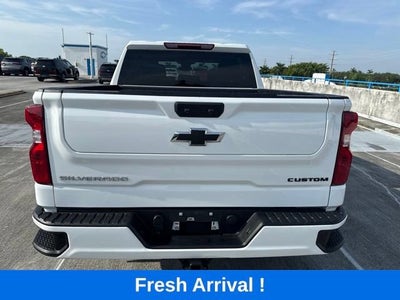 2025 Chevrolet Silverado 1500 Custom